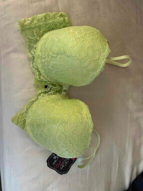Lace Push Up Bra 36D